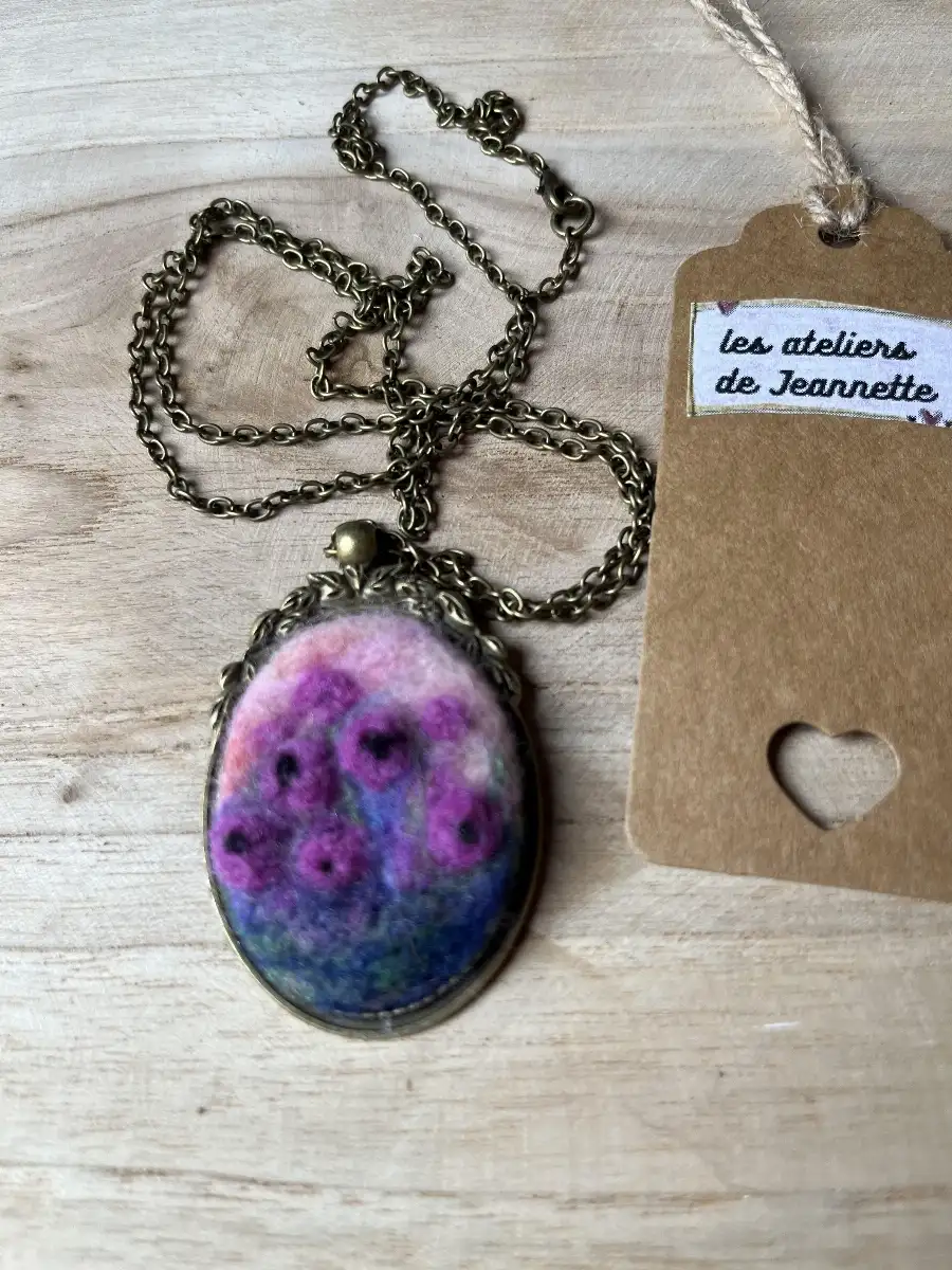 Pendentif rose