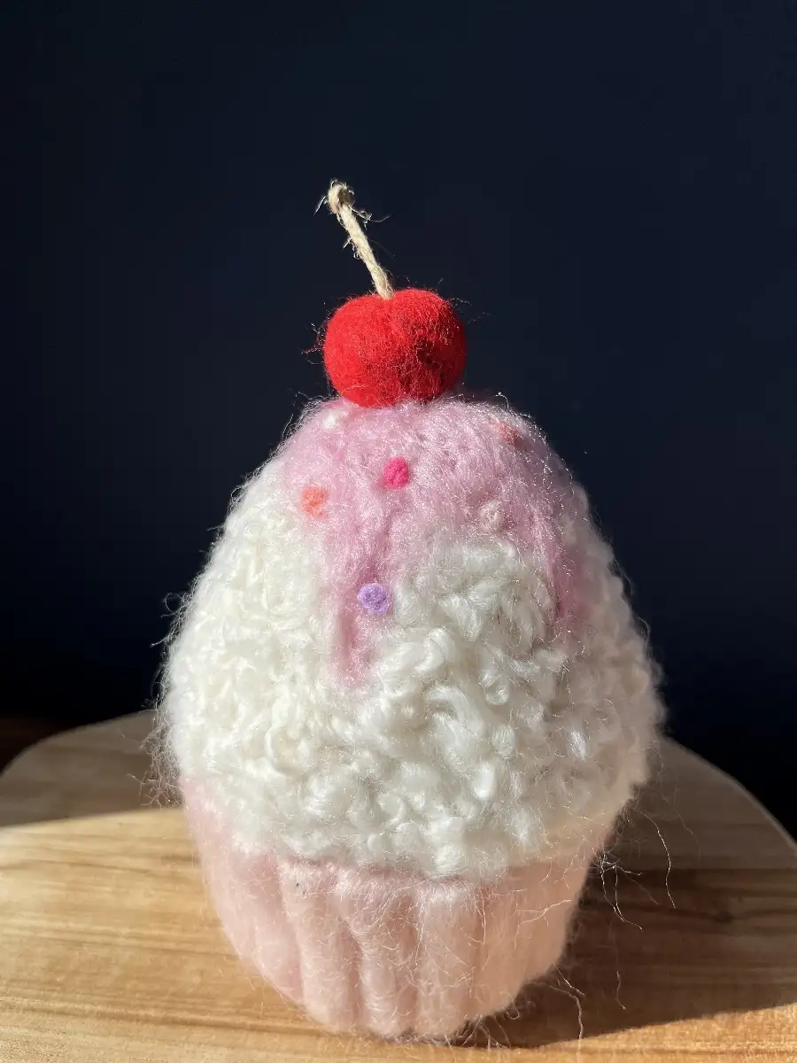 Cupcake  en laine feutrée